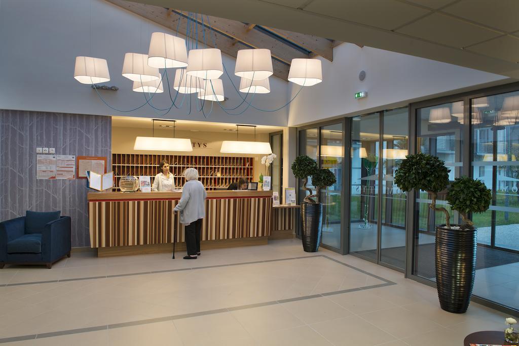 Domitys Le Galion D'Or Aparthotel Royan Exterior photo